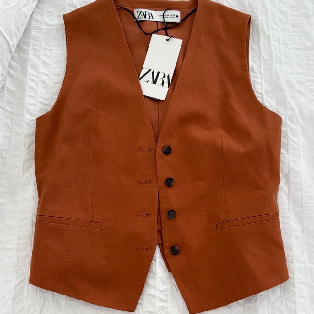 ZARA Rust Orange Buttoned Vest